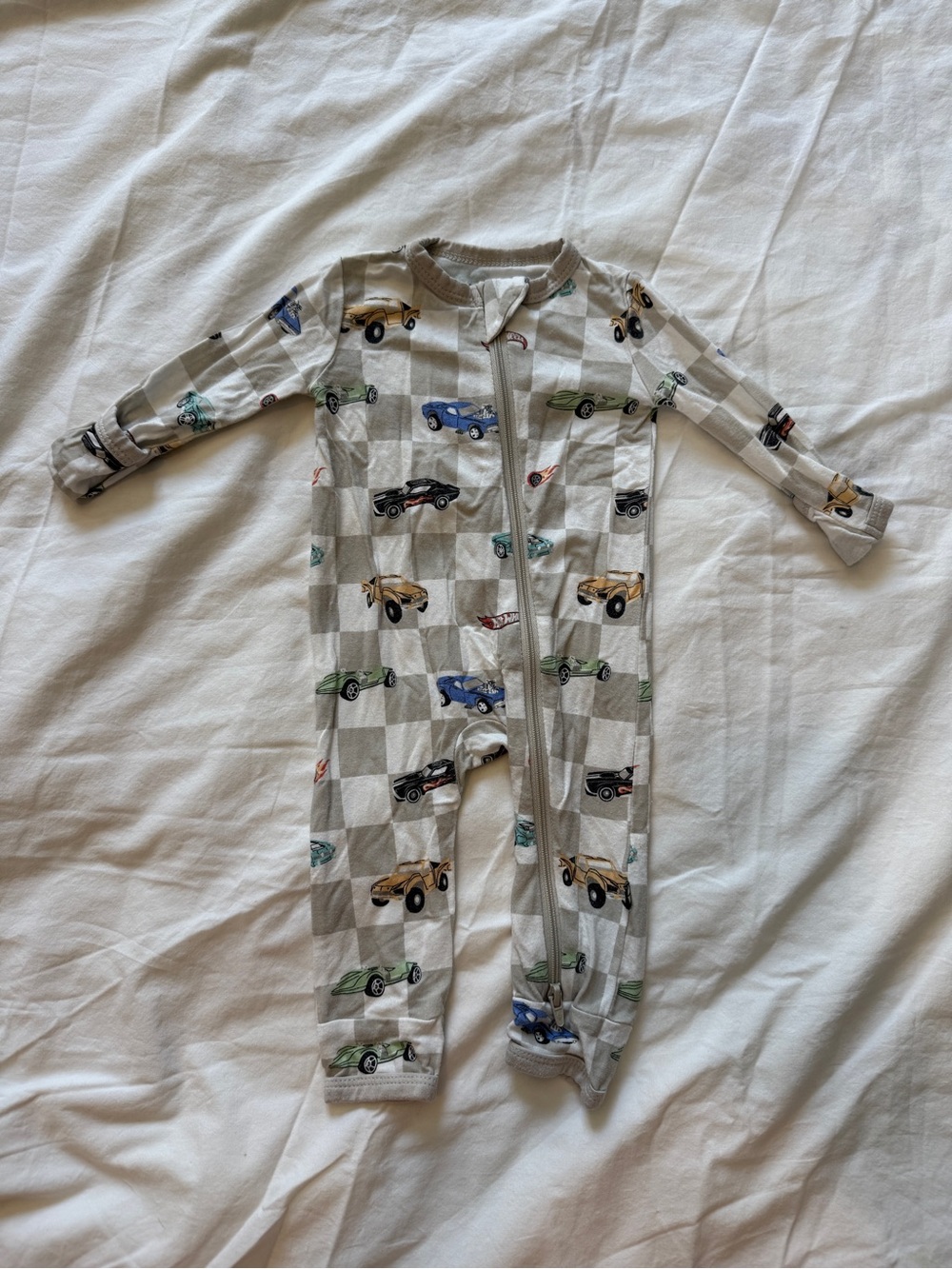 Kyte baby cars newborn romper